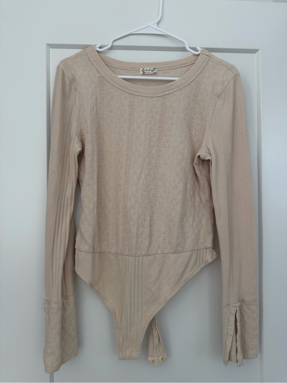 Free People Beige Lace Ribbed Long-Sleeve Bodysuit